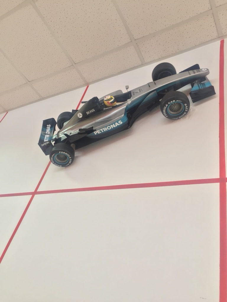 Точная копия легендарного болида F1